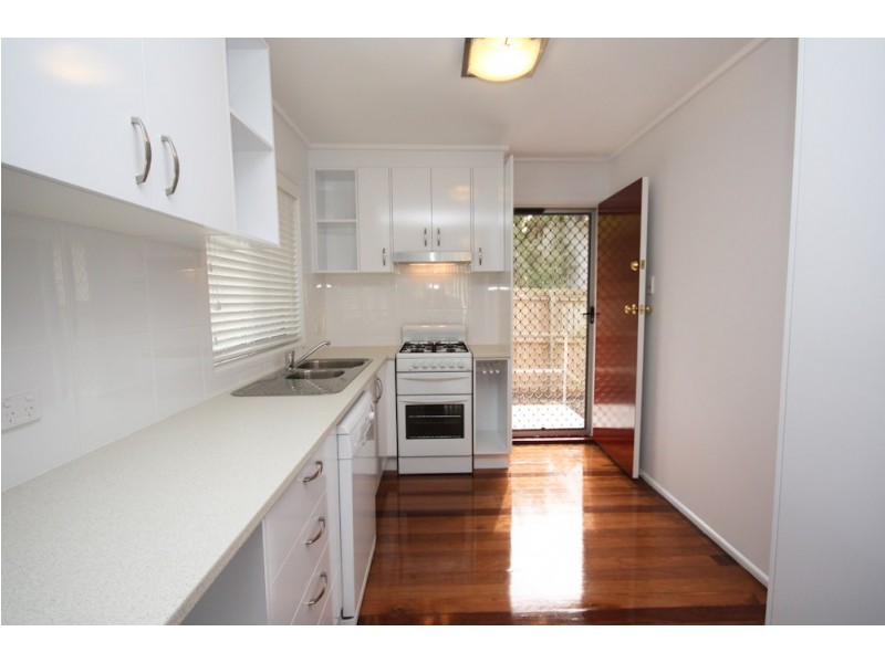 1/30 Mclay Street, Coorparoo QLD 4151