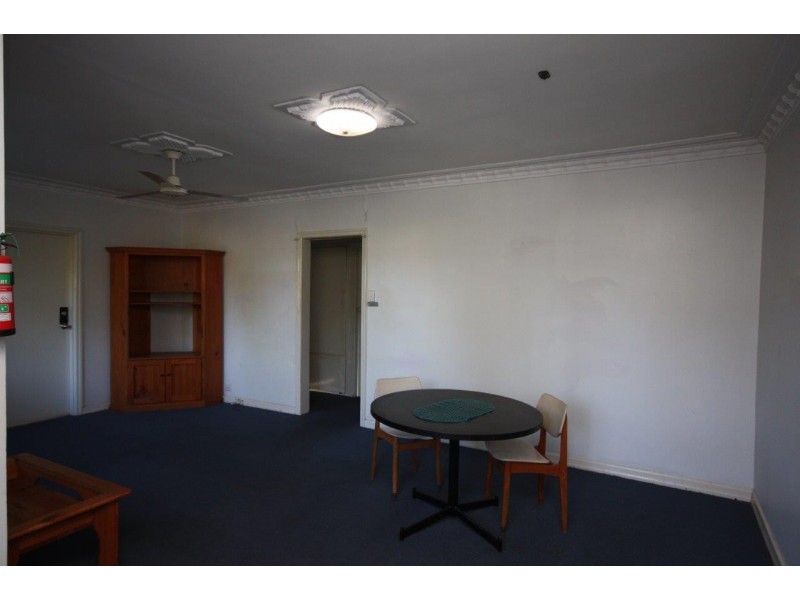 9 Landsdowne Street, Coorparoo QLD 4151