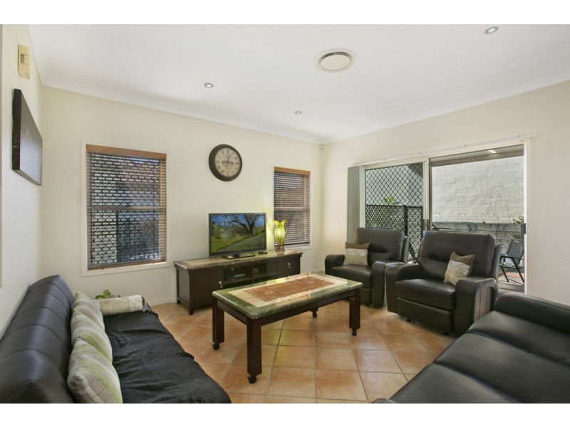 11 Oleander Place, Carindale QLD 4152