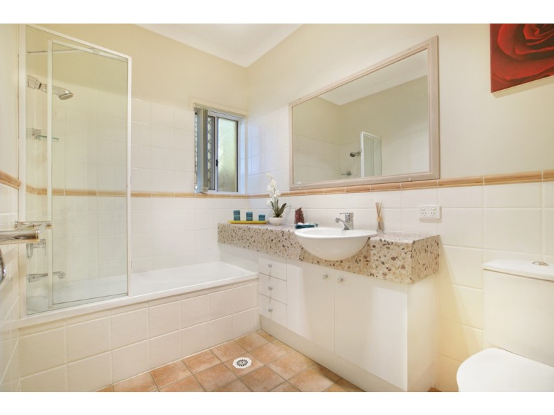 11 Oleander Place, Carindale QLD 4152