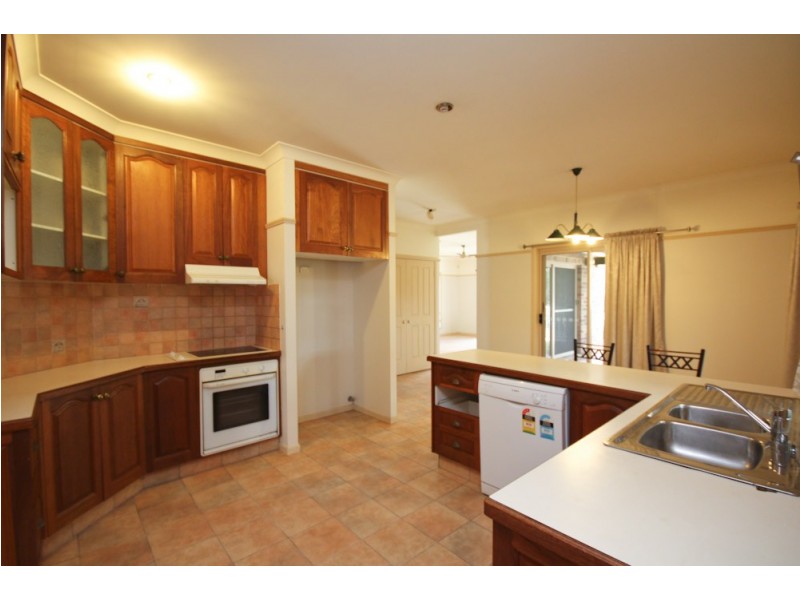 6 Oxford Close, Carindale QLD 4152