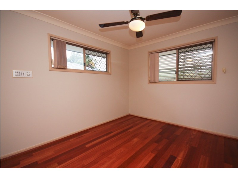 6 Oxford Close, Carindale QLD 4152