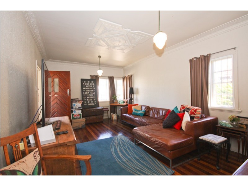 60 Martha Street, Camp Hill QLD 4152