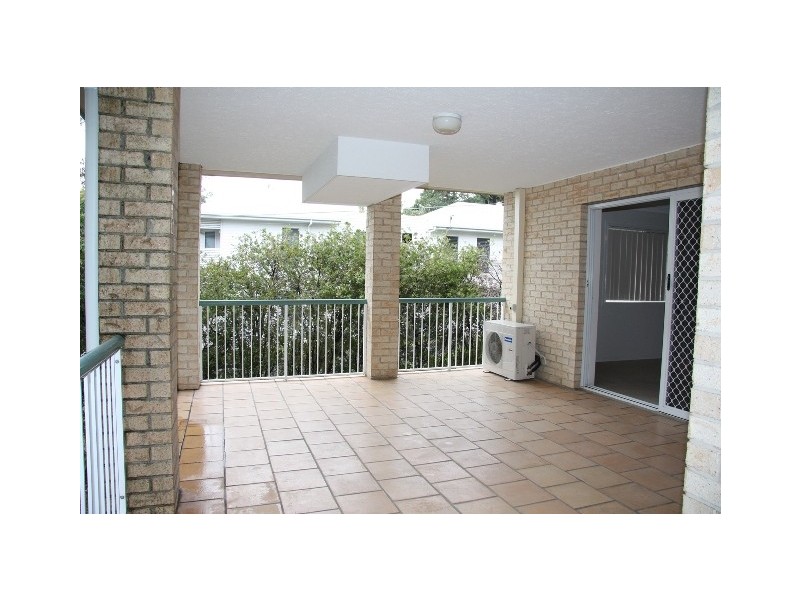 2/50 Dutton Street, Hawthorne QLD 4171