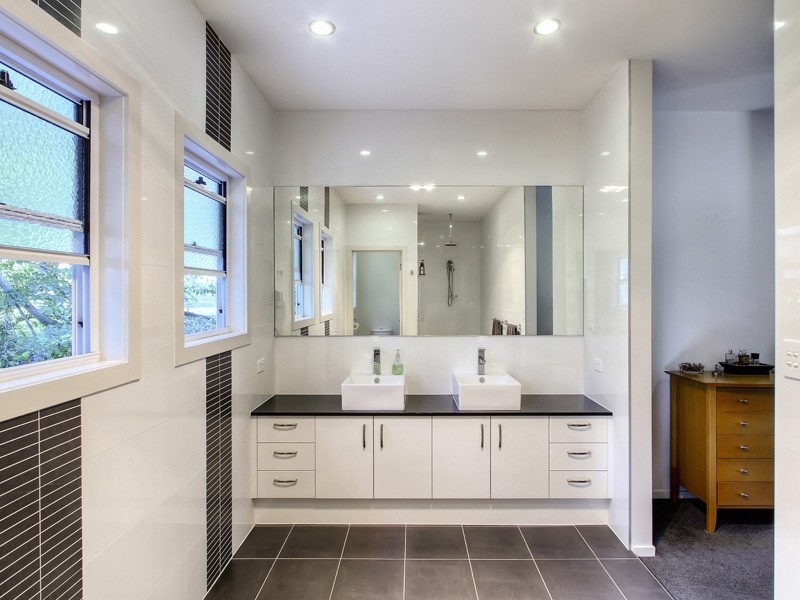 12 Esmonde Place, Coorparoo QLD 4151