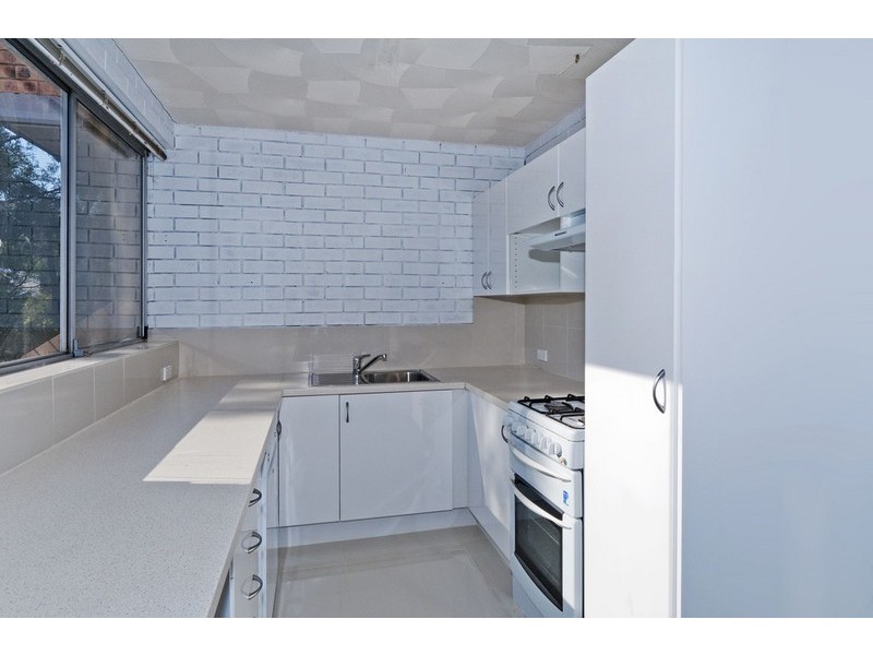 2/92 Bovelles Street, Camp Hill QLD 4152