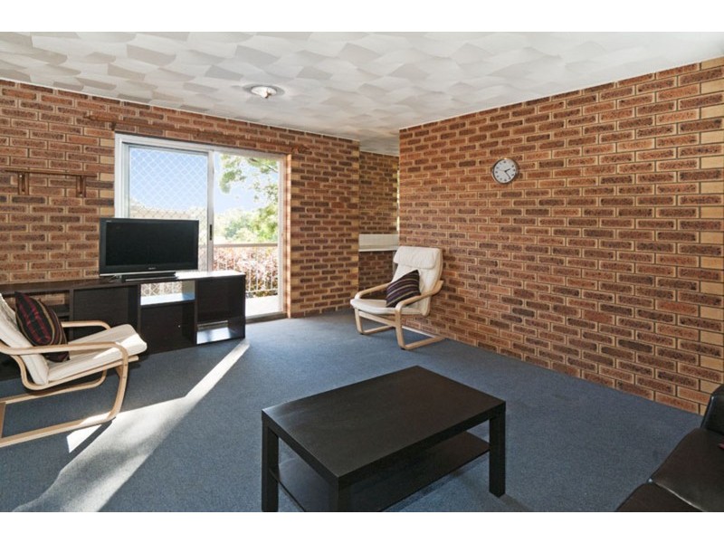 2/92 Bovelles Street, Camp Hill QLD 4152