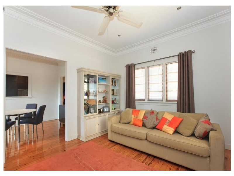 58 Martha Street, Camp Hill QLD 4152