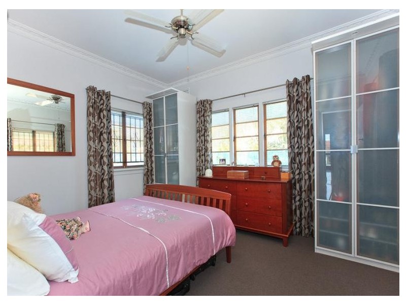 58 Martha Street, Camp Hill QLD 4152