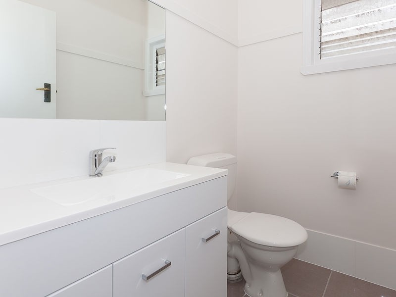 22 Arrol Street, Camp Hill QLD 4152