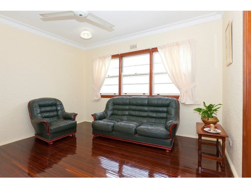 37 Adelaide Street, Carina QLD 4152