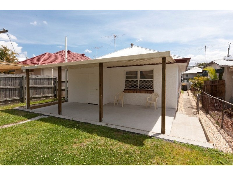 37 Adelaide Street, Carina QLD 4152