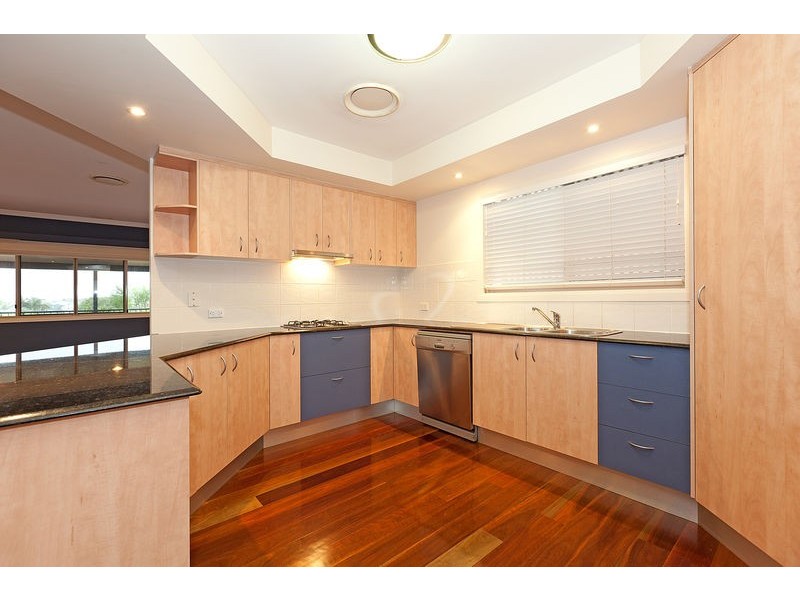 88 Newman Avenue, Camp Hill QLD 4152