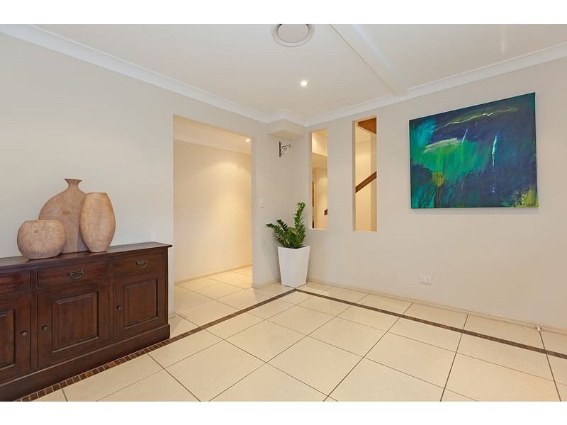 11 Arc Street, Coorparoo QLD 4151