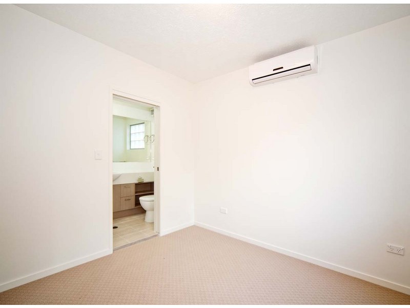 6/28 Adelaide Street, Carina QLD 4152