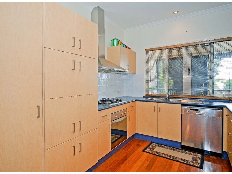 59 Keats Street, Cannon Hill QLD 4170