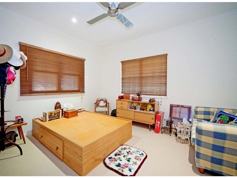 59 Keats Street, Cannon Hill QLD 4170