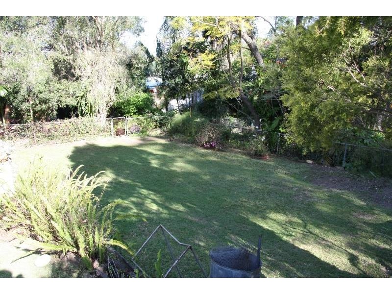 141 The Promenade, Camp Hill QLD 4152