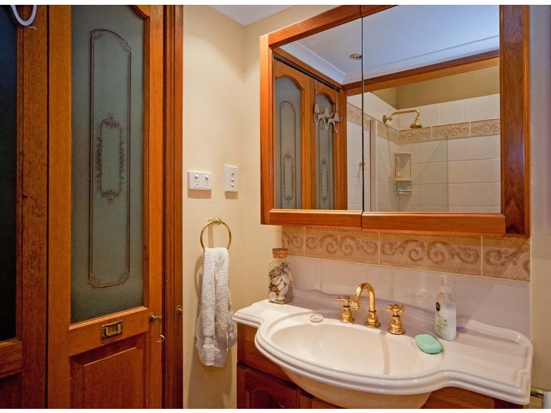 54 Harold Street, Holland Park QLD 4121