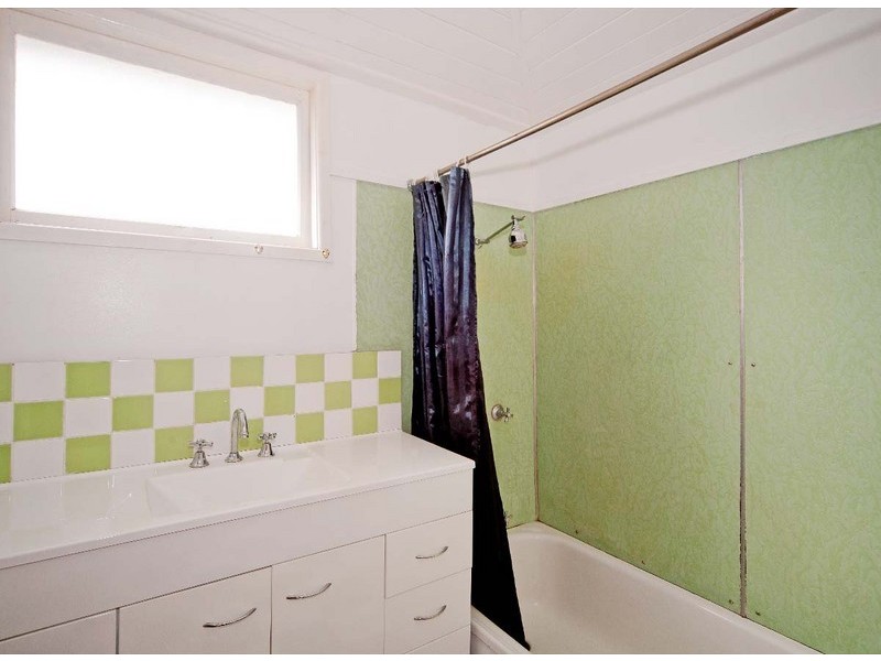 22 Bundah Street, Camp Hill QLD 4152