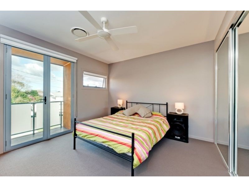 21 Raven Street, Camp Hill QLD 4152