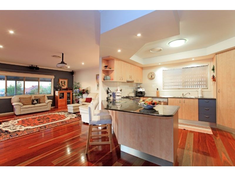 88 Newman Avenue, Camp Hill QLD 4152