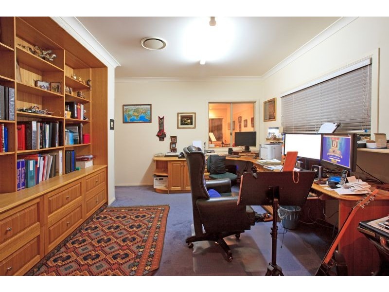 88 Newman Avenue, Camp Hill QLD 4152