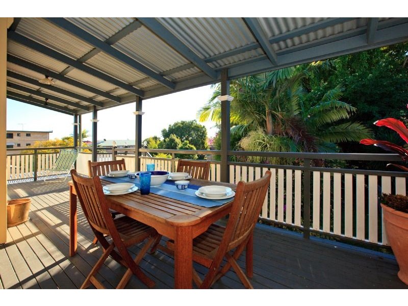 74 Shakespeare Street, Coorparoo QLD 4151