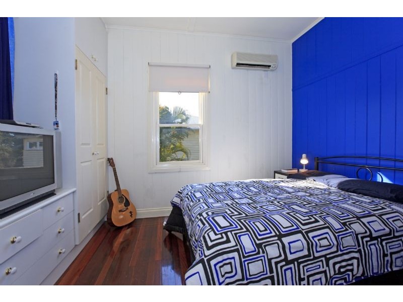 18 Broadway Street, Carina QLD 4152