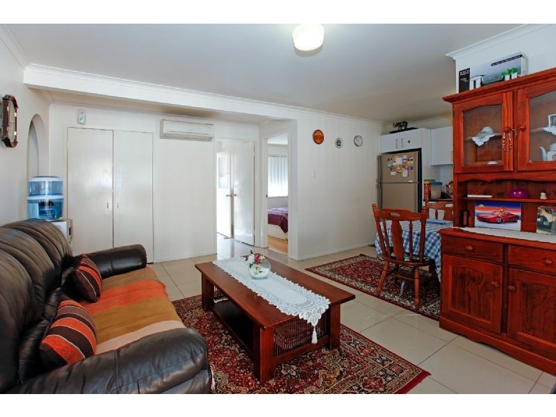 2/24 Cotswold St, Mount Warren Park QLD 4207