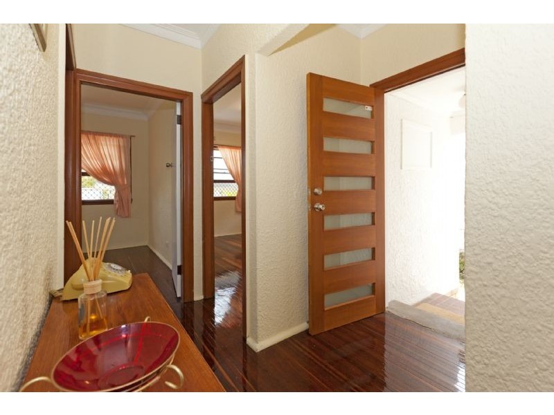 37 Adelaide Street, Carina QLD 4152