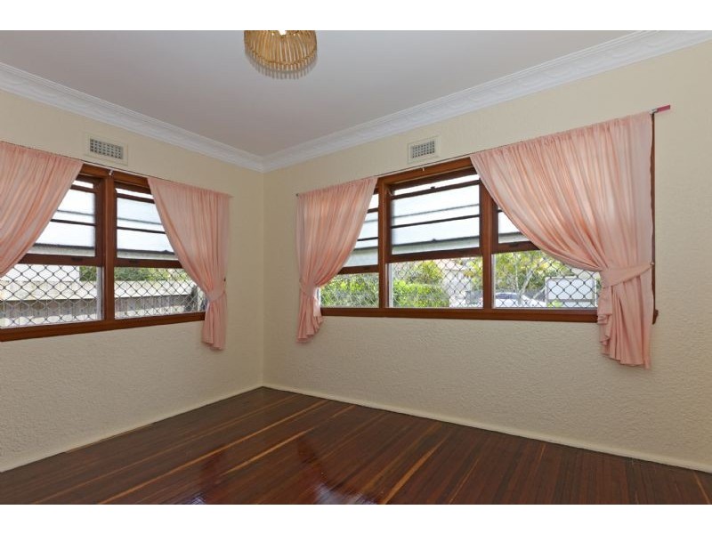 37 Adelaide Street, Carina QLD 4152