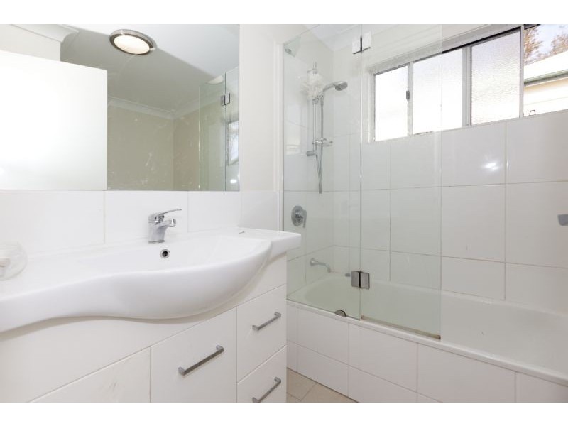 1/101 Albert Street, Camp Hill QLD 4152