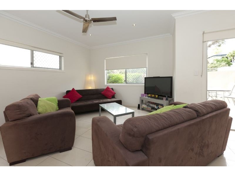 1/101 Albert Street, Camp Hill QLD 4152