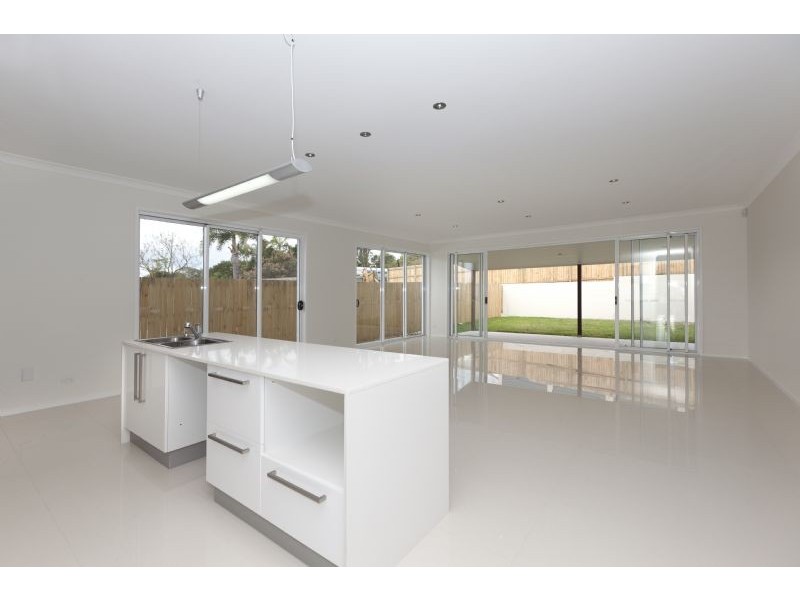 66 Gallipoli Road, Carina Heights QLD 4152