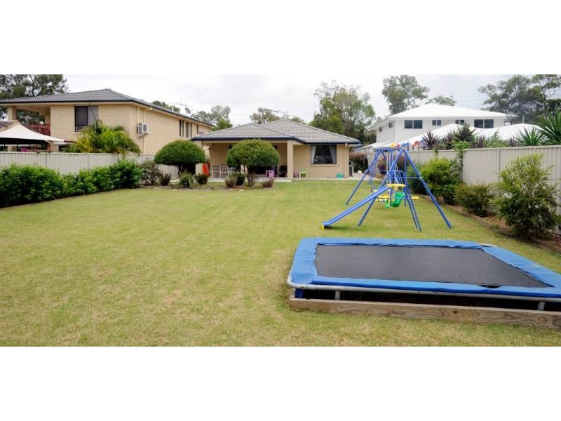 17 Melaleuca Place, Carindale QLD 4152