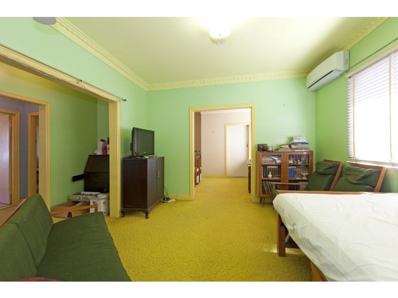 33 Wyena Street, Camp Hill QLD 4152