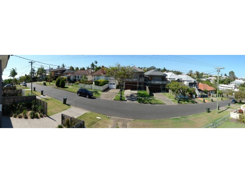 33 Wyena Street, Camp Hill QLD 4152