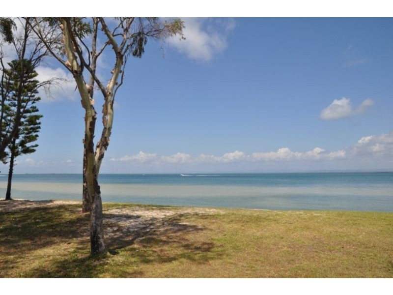 31 South Esplanade, Bongaree QLD 4507
