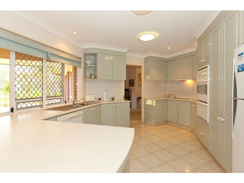 21 Parklane Place, Carindale QLD 4152