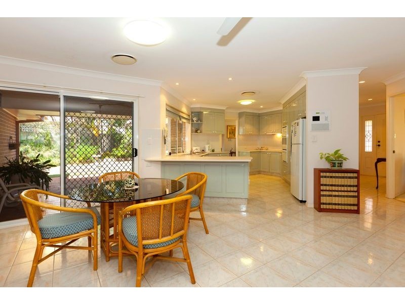 21 Parklane Place, Carindale QLD 4152