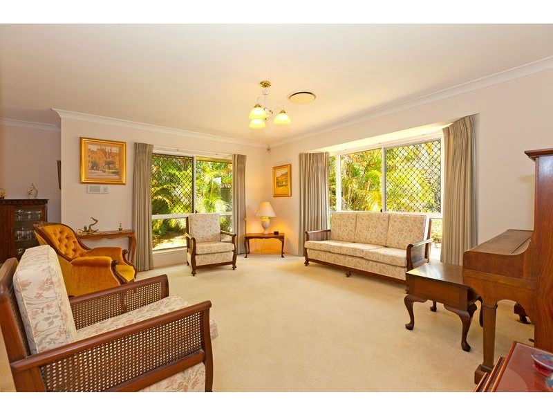 21 Parklane Place, Carindale QLD 4152