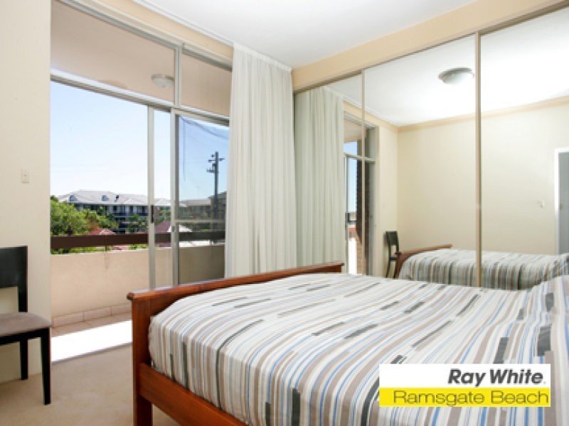 Brighton-le-sands NSW 2216