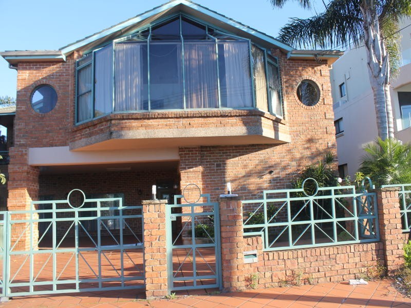 Brighton-le-sands NSW 2216