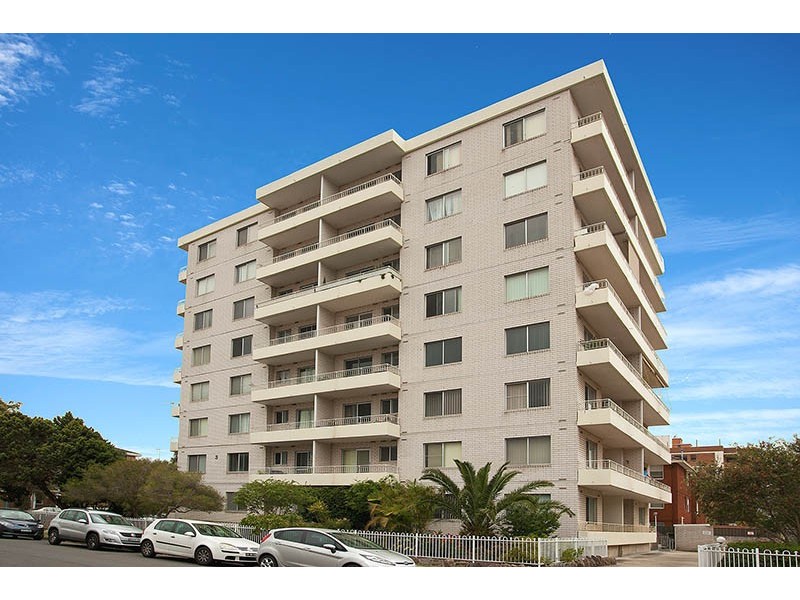 Brighton-le-sands NSW 2216