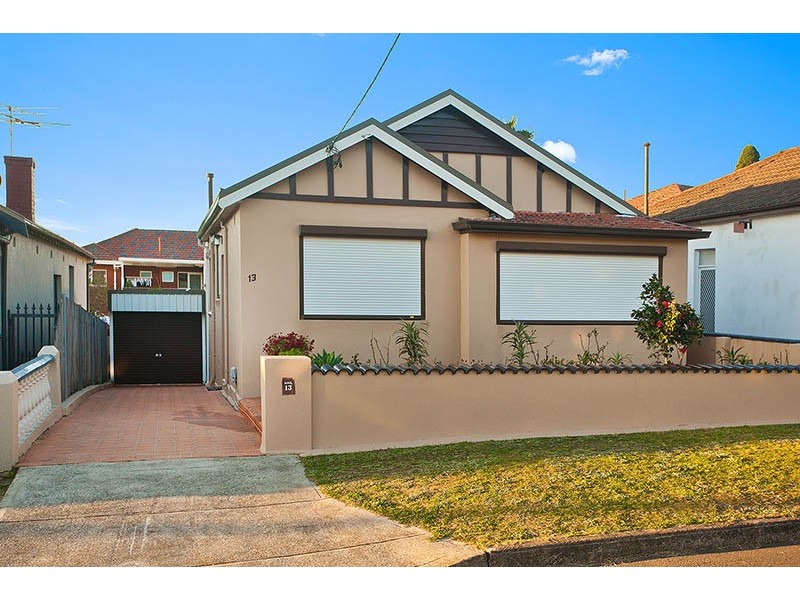 13 Francis Street, Earlwood NSW 2206