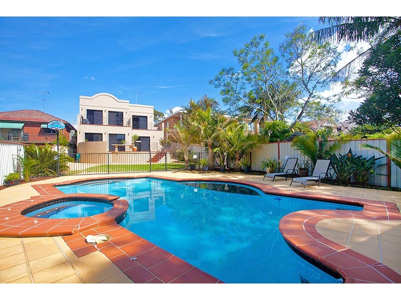 25 Church Street, Blakehurst NSW 2221