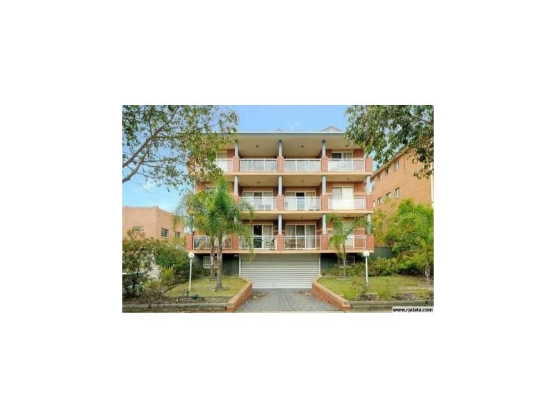 Brighton-le-sands NSW 2216