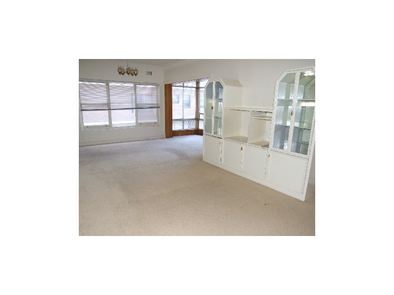 Brighton-le-sands NSW 2216