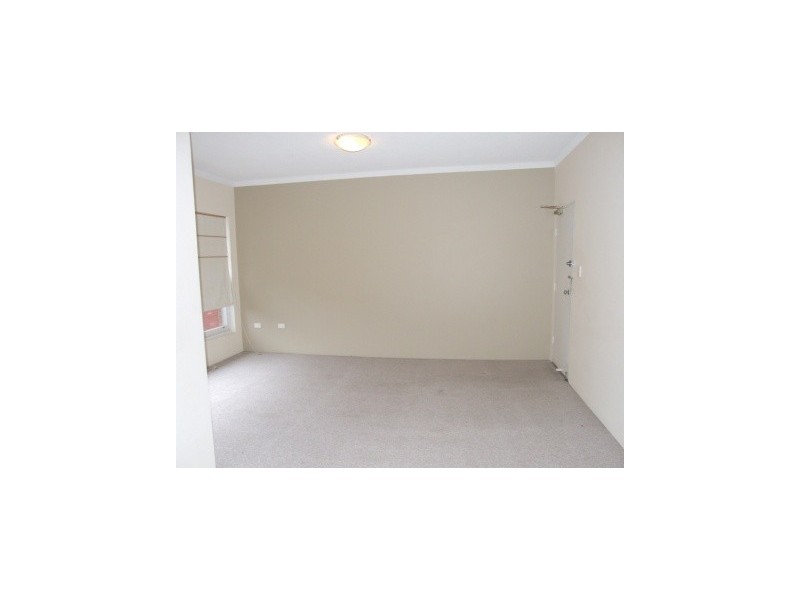 Brighton-le-sands NSW 2216